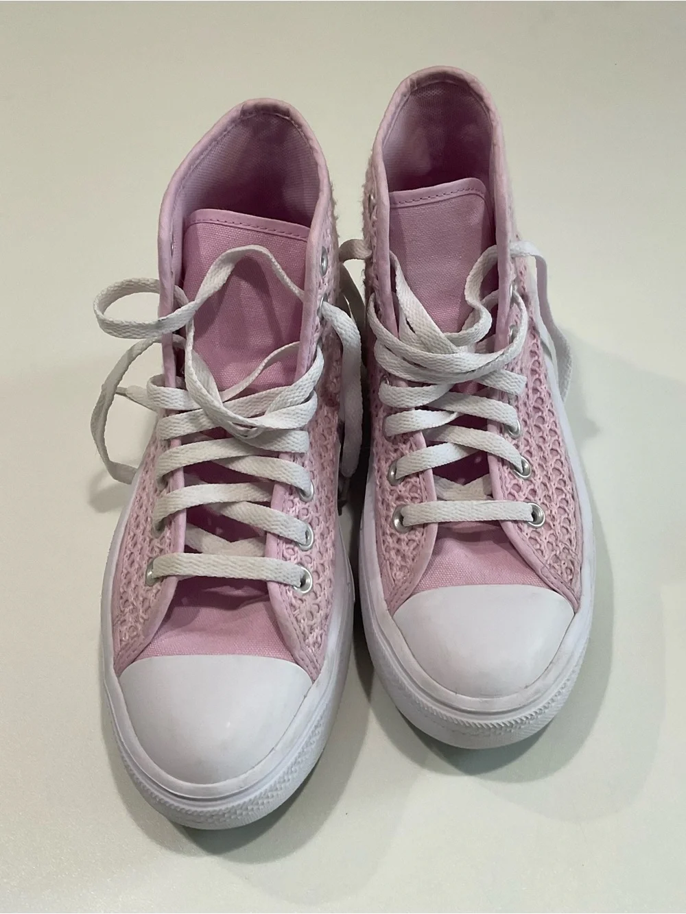 ☀️ All Star Converse Girl’s Textured Textile Thick Rubber Platform Shoes, 4.5